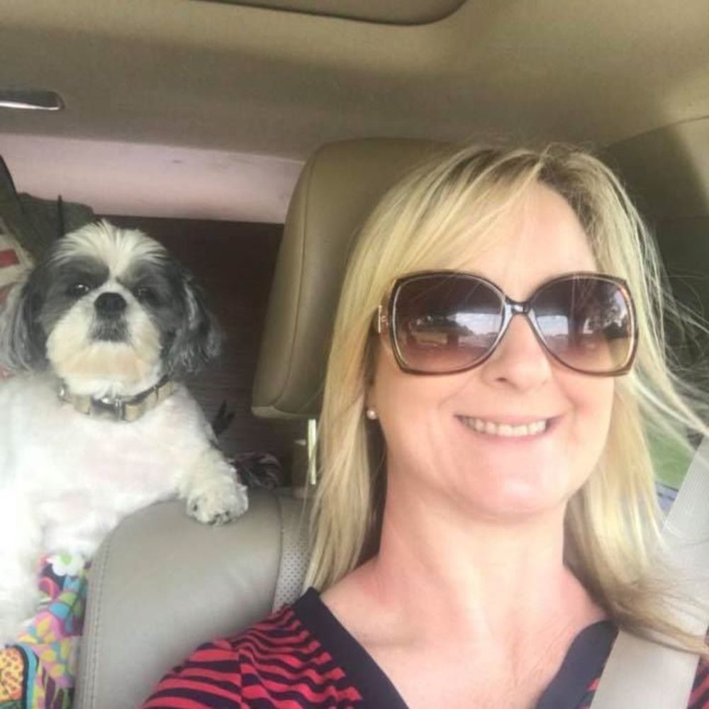 Meet your Posher, Jennifer